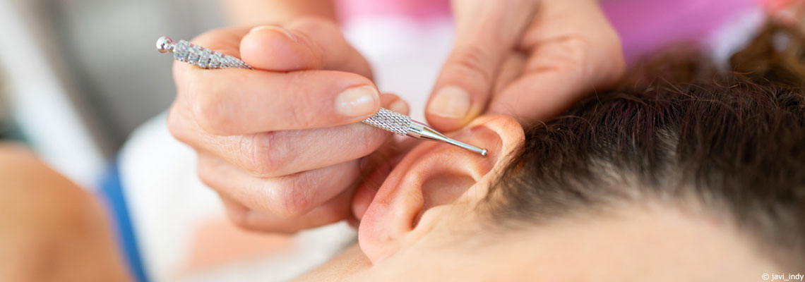 Réflexologie auriculaire : des points de pression dans l’oreille