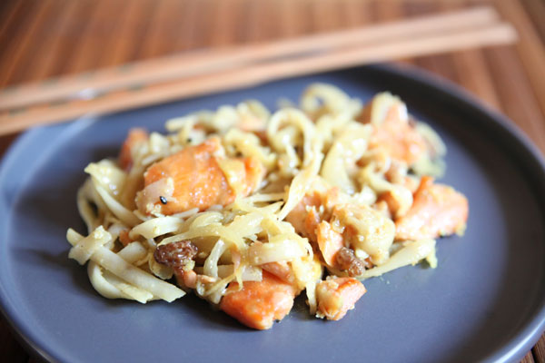 Tagliatelles de riz au saumon fumé