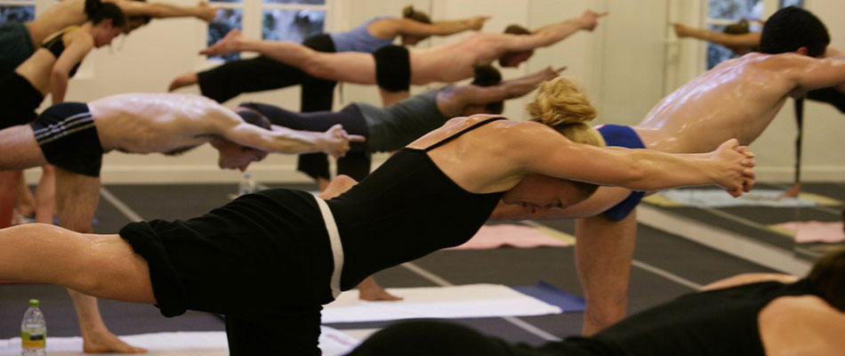 Cette année, je commence le yoga Bikram