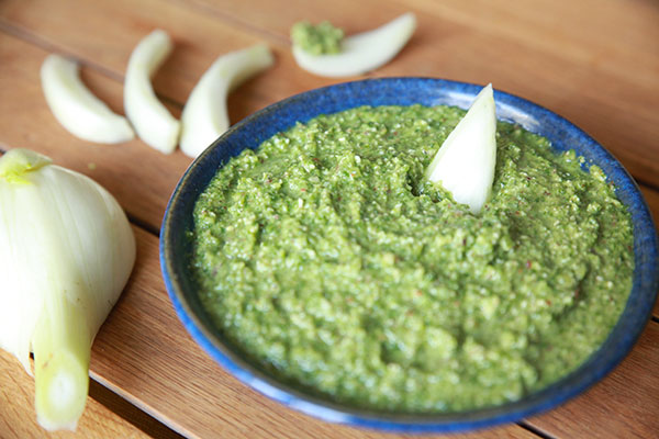 Pestonade de fanes de radis