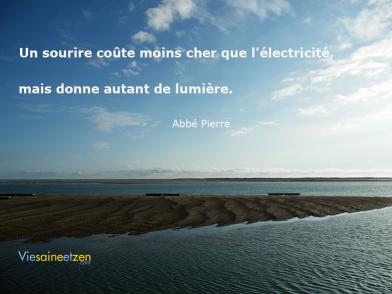 Un Sourire Donne Autant De Lumiere